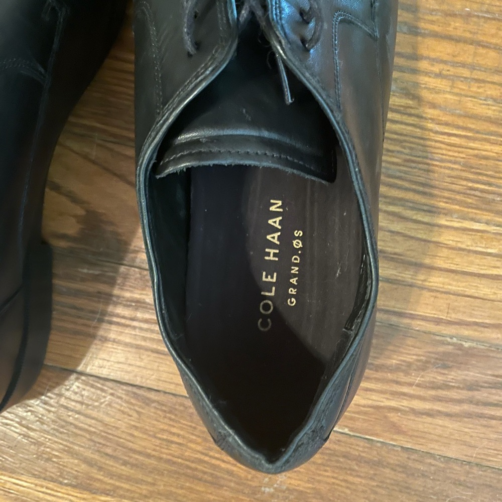 Cole haans worn once